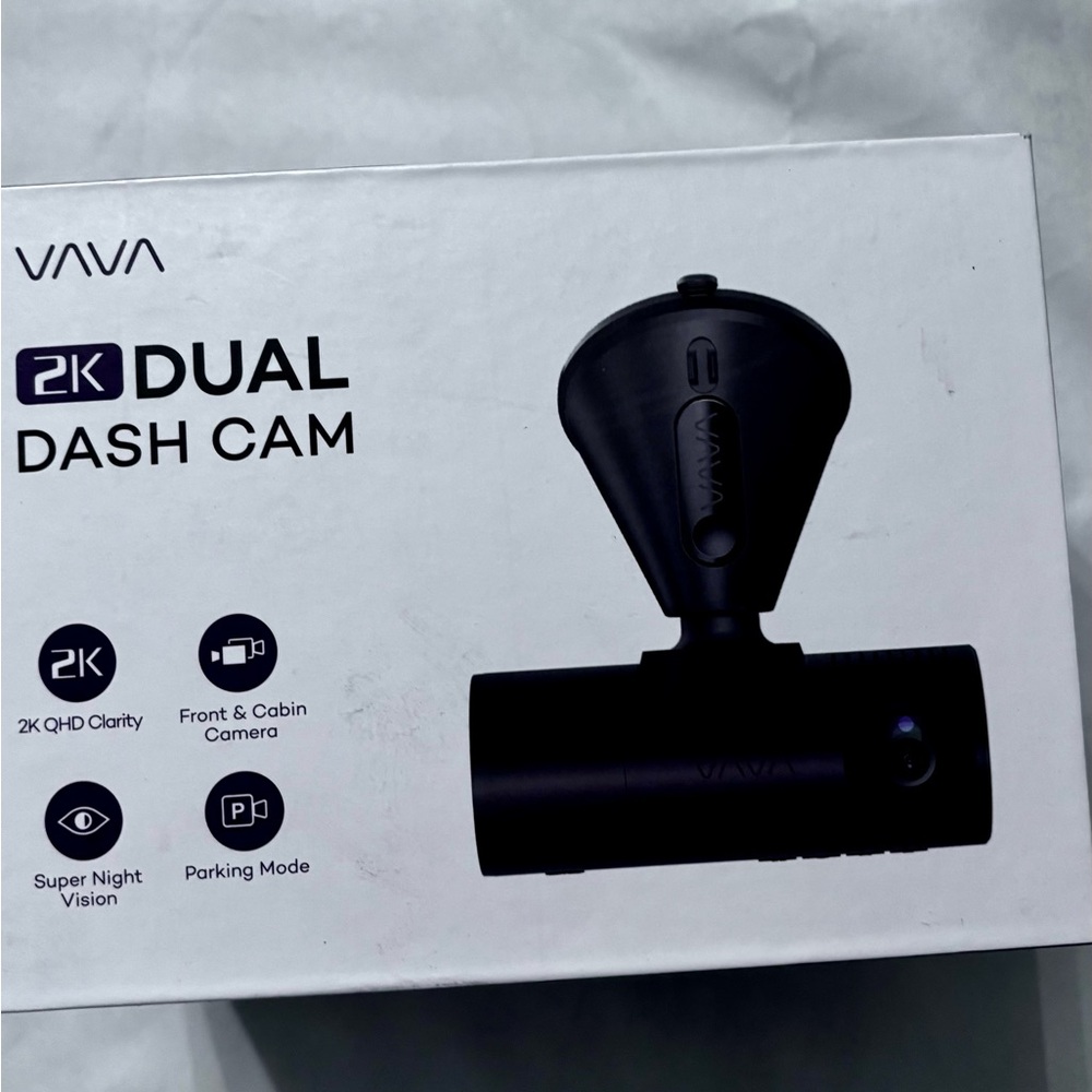 BRAND -NEW VAVA 2K Dual Dash Camera with inside and outside Camera views